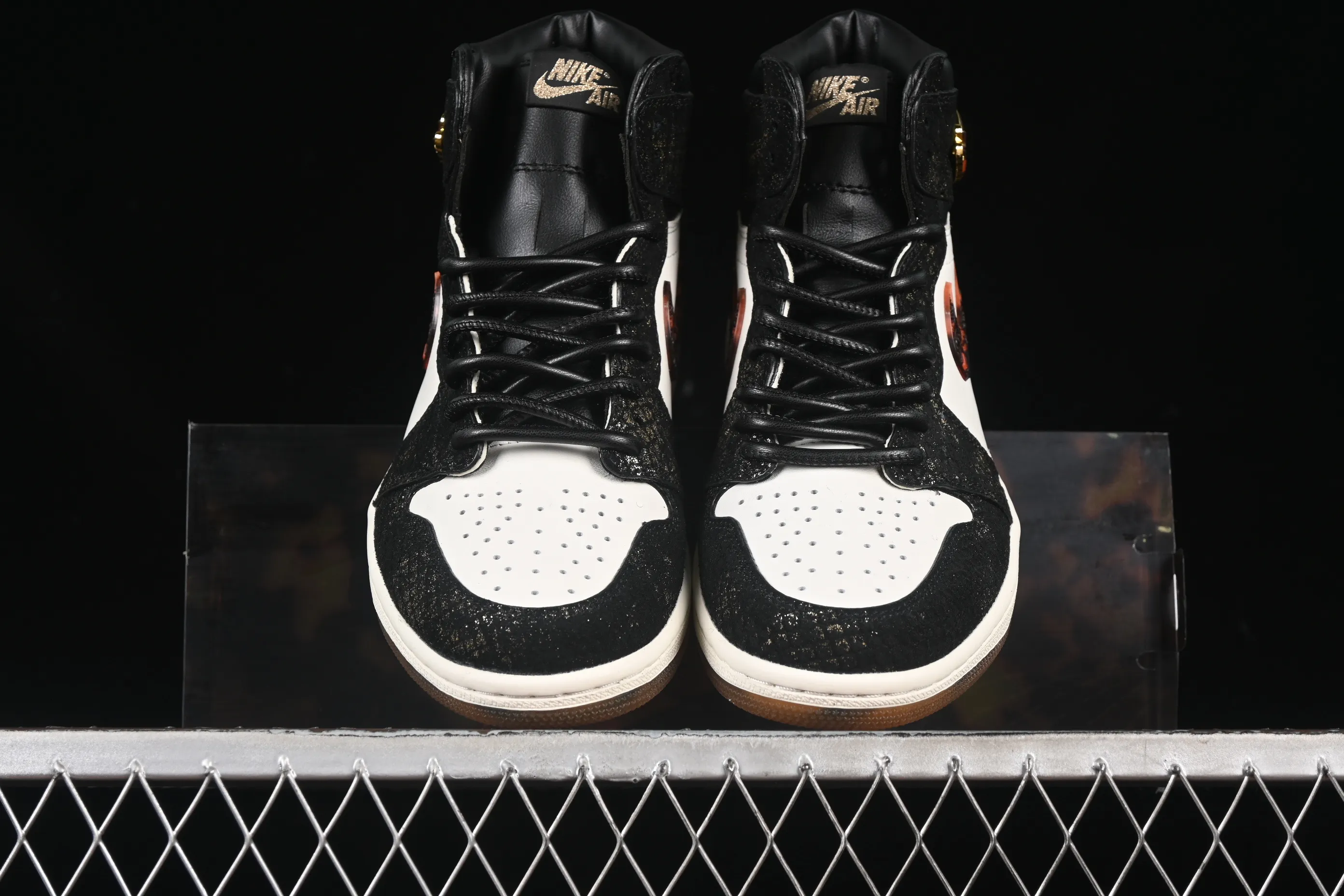 All categories Air Jordan Jordan series basketball shoes Air Jordan 1 High Air Jordan 1 High Retro OG "CNY" AJ1 Joe 1 Year of the Snake theme Xuanwu high-top basketball shoes IB3165-091
